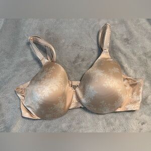 Bali One Smooth U Smoothing & Concealing Underwire Bra